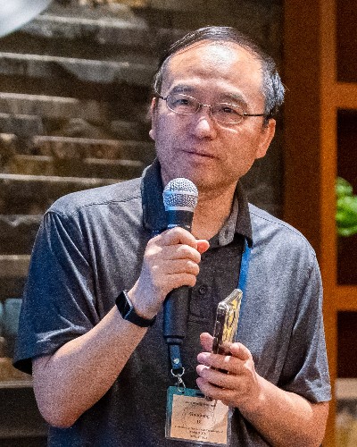 Guoqiang Bi