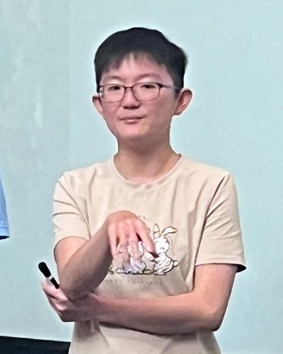 Huiqi Zhang
